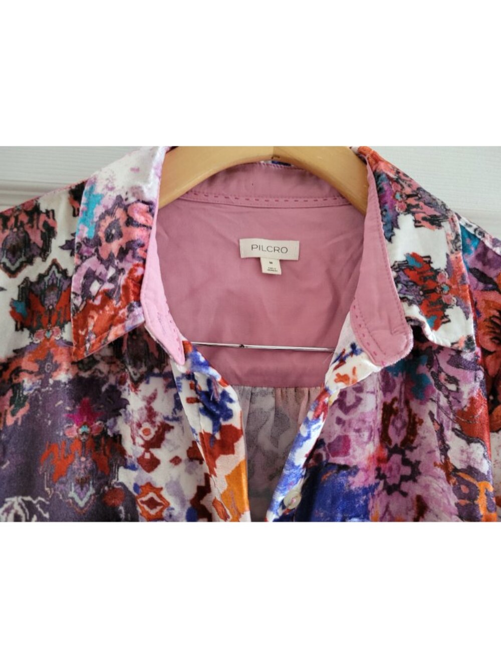 Anthropologie Pilcro Pink Multi-color Crushed Velvet shirt size Medium top - Picture 4 of 9